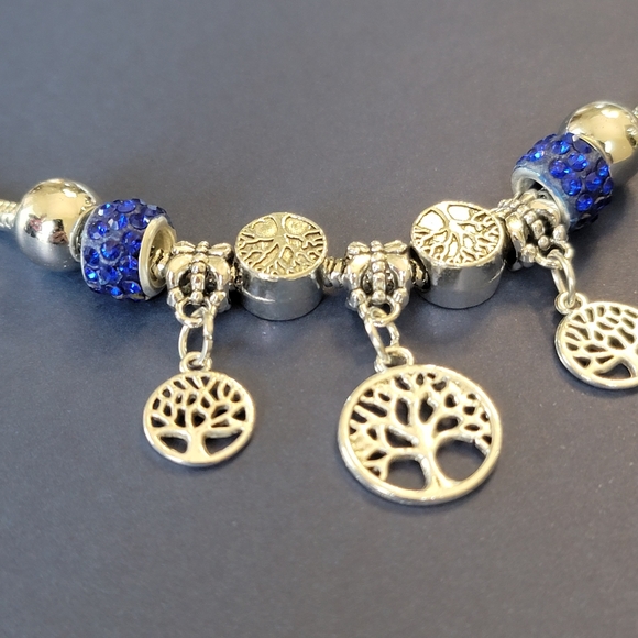 Beaded bracelet - Picture 3 of 5